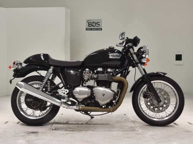 Triumph THRUXTON900 2013