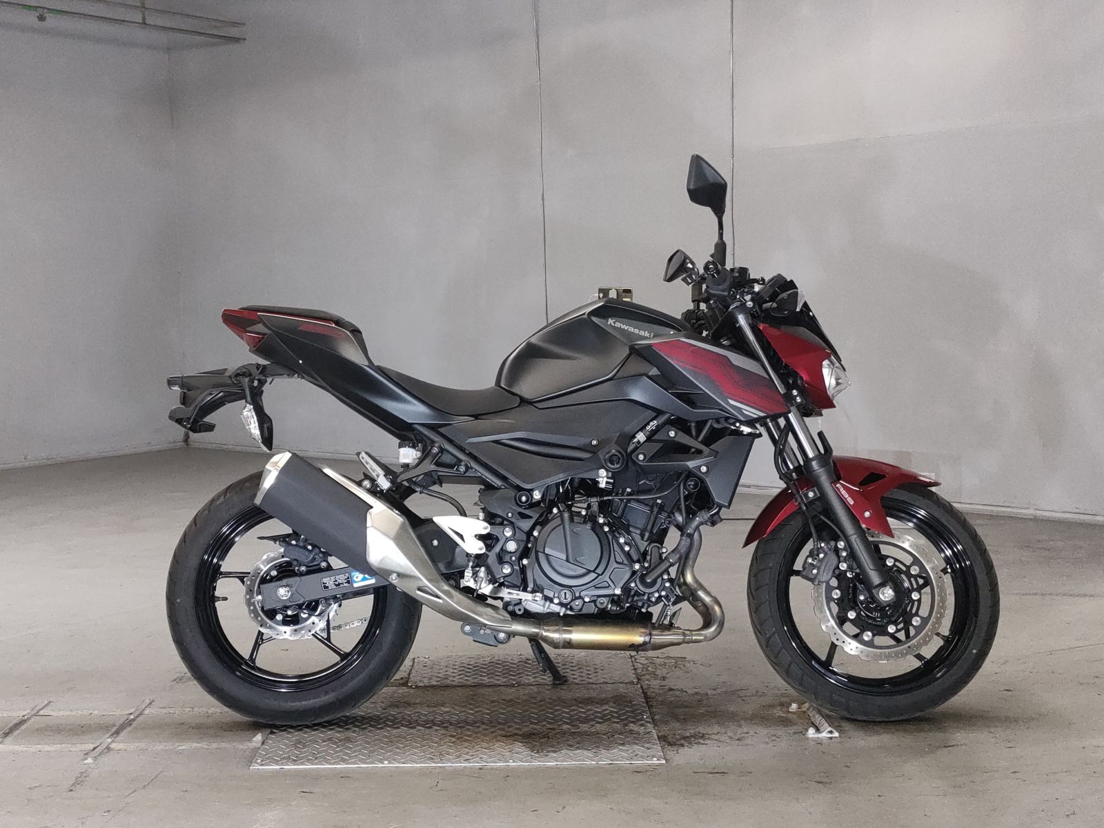 Kawasaki Z250 2019