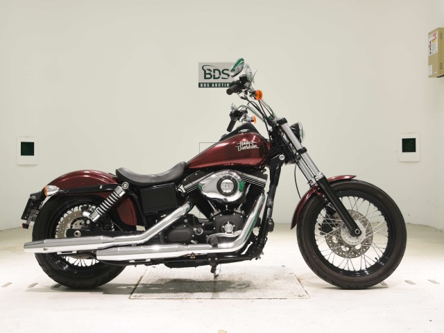 HD STREETBOB FXDB1580 2013