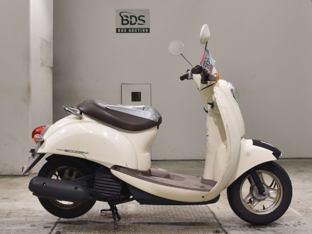Honda SCOOPY50 2005
