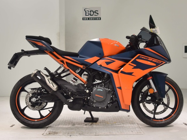 KTM RC 390 2024