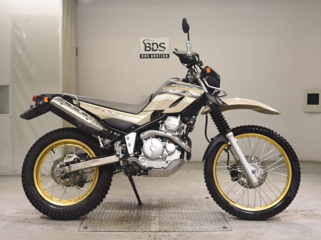 Yamaha SEROW XT250 2014