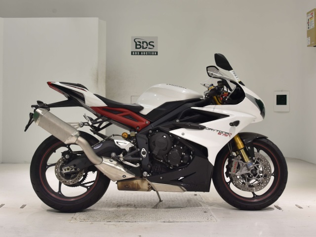 Triumph DAYTONA 675R 2015