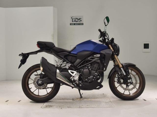 Honda CB250RA 2019