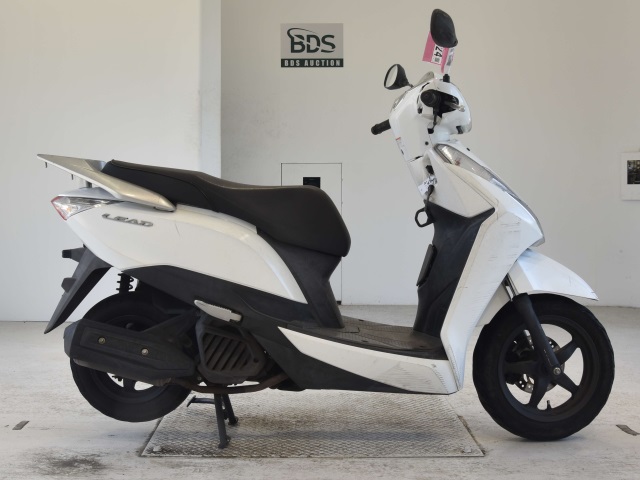 Honda LEAD125 2013