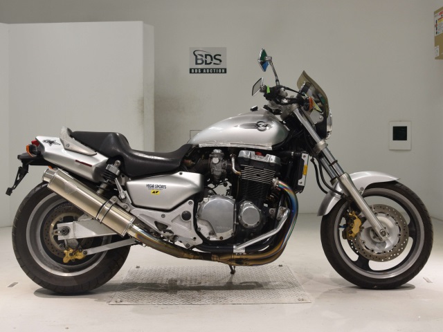 Honda X4 1998