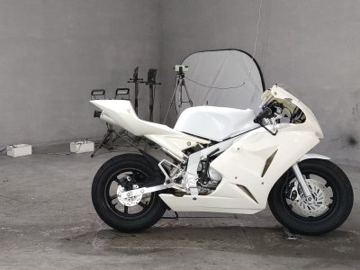Honda NSF100 2006