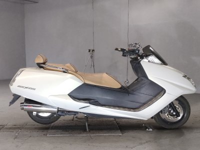 Yamaha MAGZAM 2005