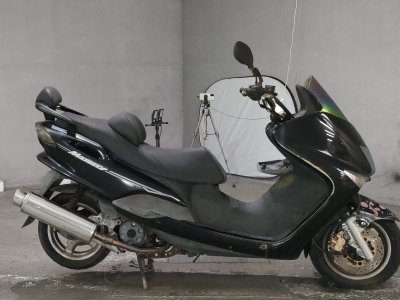 Yamaha MAJESTY 125