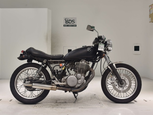 Yamaha SR400 2003