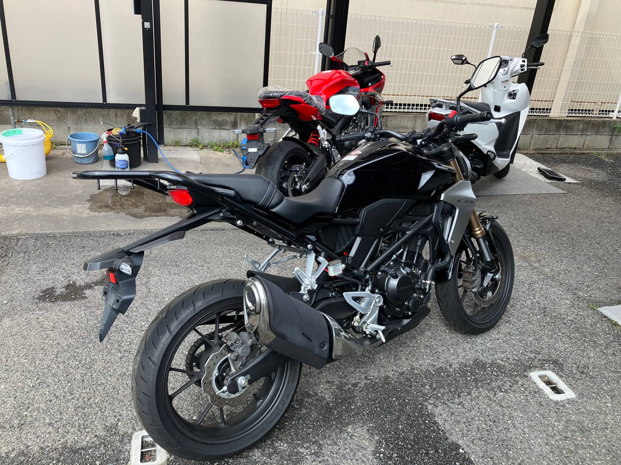 Honda CB250R 2019