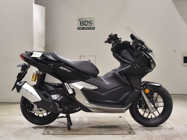 Honda ADV 160