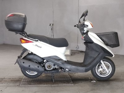 Yamaha AXIS TREAT 2015