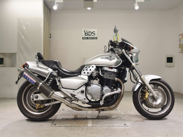 Honda X4 1999