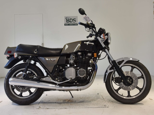 Kawasaki Z1000ST