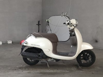 Honda GIORNO 2011