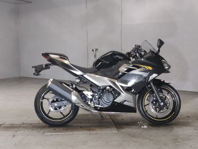 Kawasaki NINJA400 2022