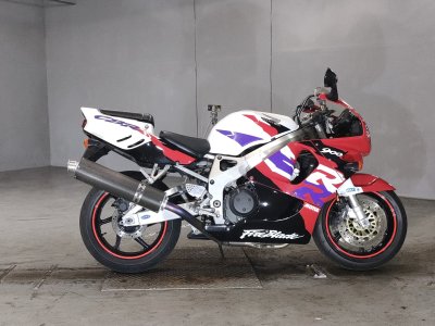 Honda CBR900RR 1996