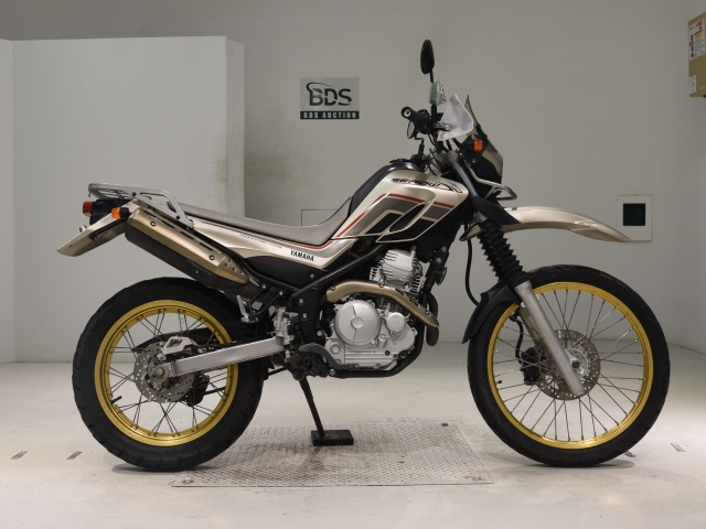 Yamaha SEROW XT250 2008