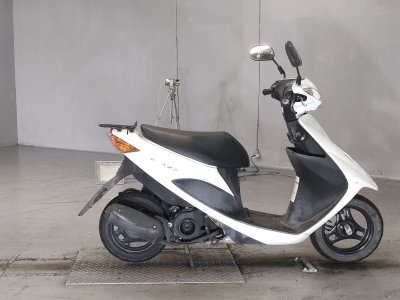 Suzuki ADDRESS V50