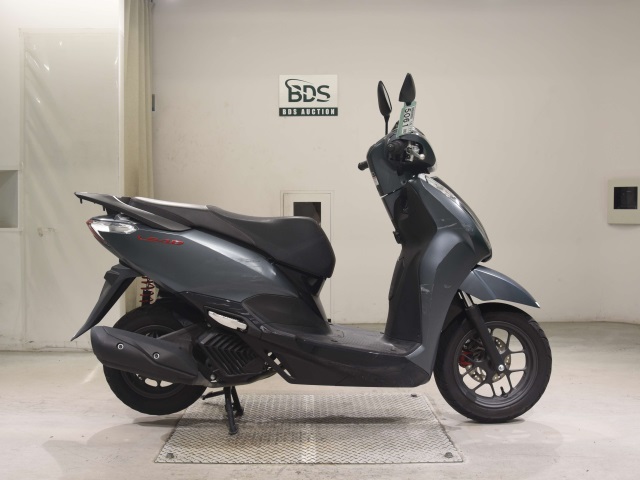 Honda LEAD125 2025