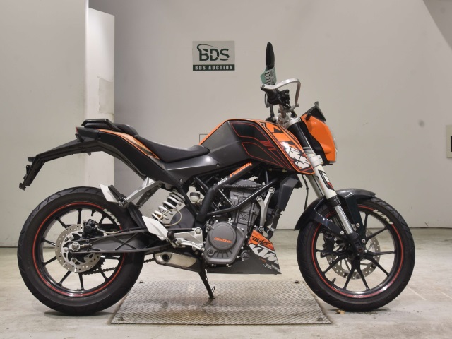 KTM 125 DUKE 2012