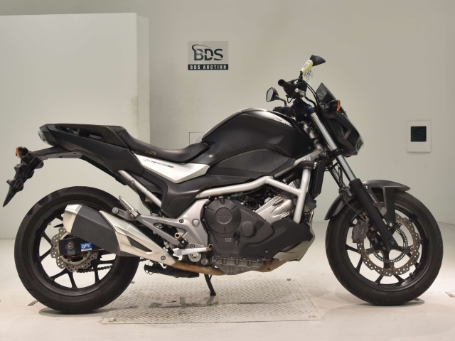 Honda NC750SA 2016