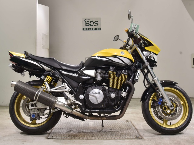 Yamaha XJR1300 2003