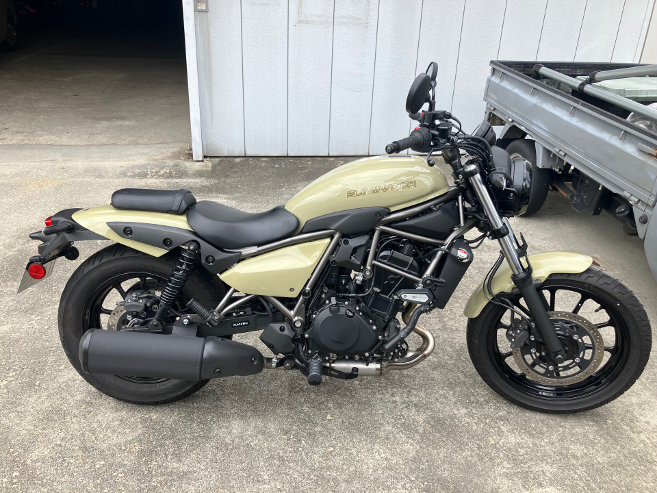 Kawasaki W400 2024