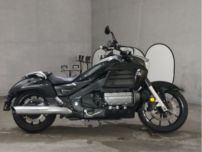 Honda GL1800 F6C VALKYRIE 2015