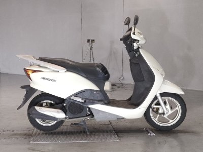 Honda LEAD110 2009