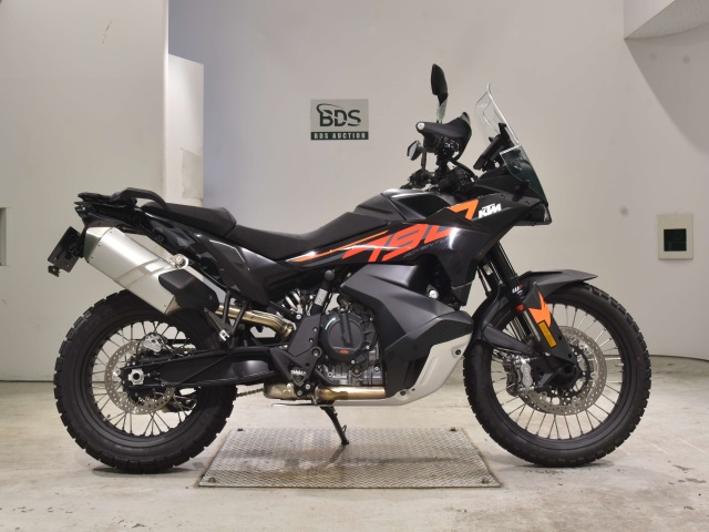 KTM 790 ADVENTURE 2024