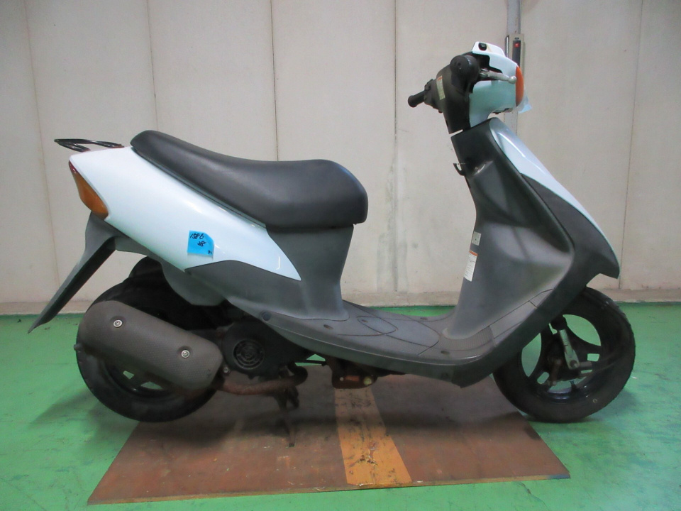Suzuki LETS2
