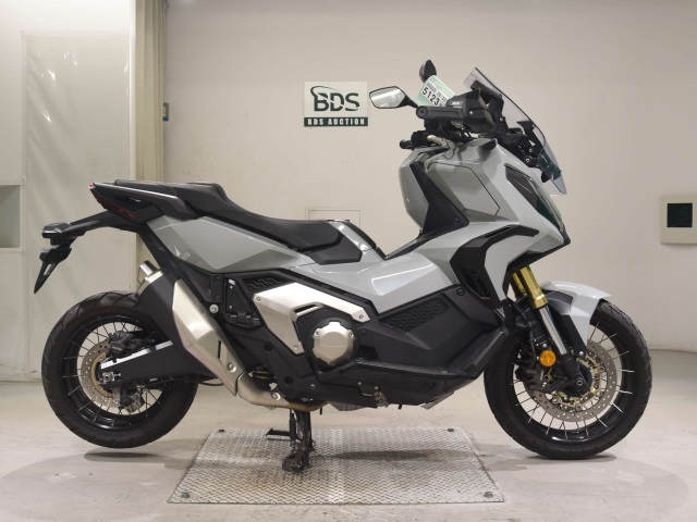 Honda X-ADV750-2 2023