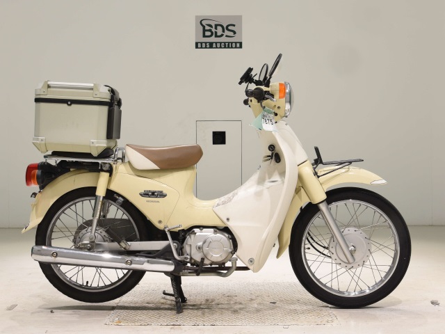 Honda C110 2011