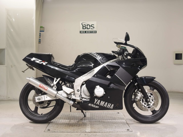 Yamaha FZR250R 1990