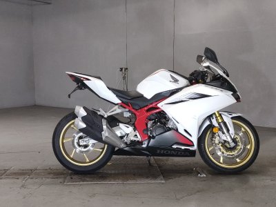 Honda CBR250RR 2021
