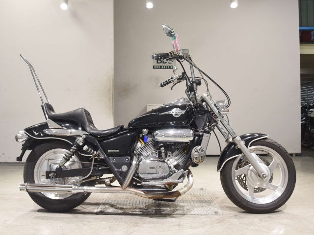Honda MAGNA250 2005