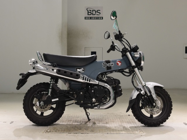 Honda DAX125 2022