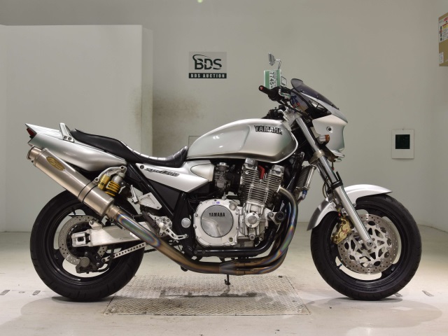 Yamaha XJR1300 1998
