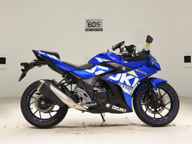 Suzuki GSX250R