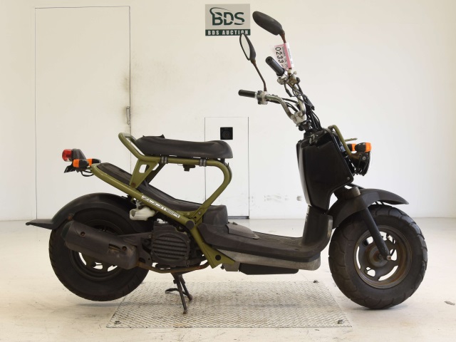 Honda ZOOMER 2004