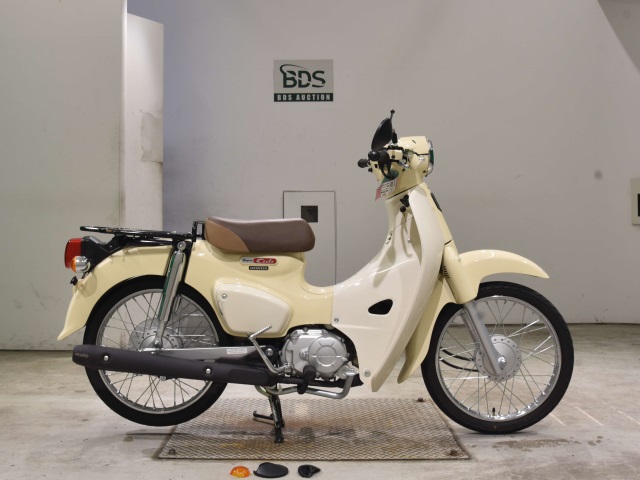 Honda C50-3 2025