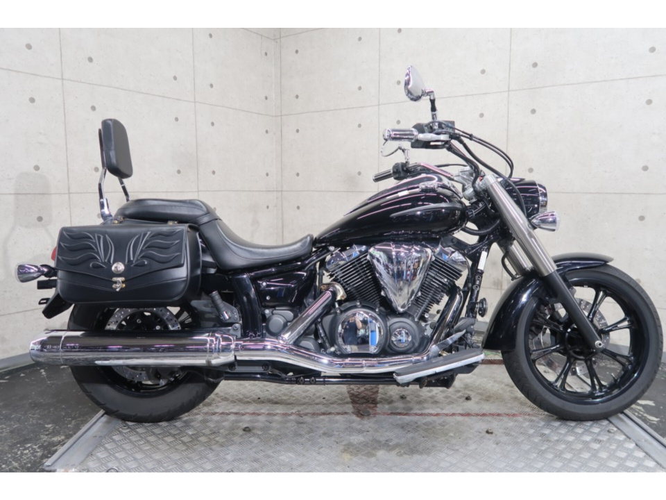 Yamaha MIDNIGHTSTAR XVS950 2011