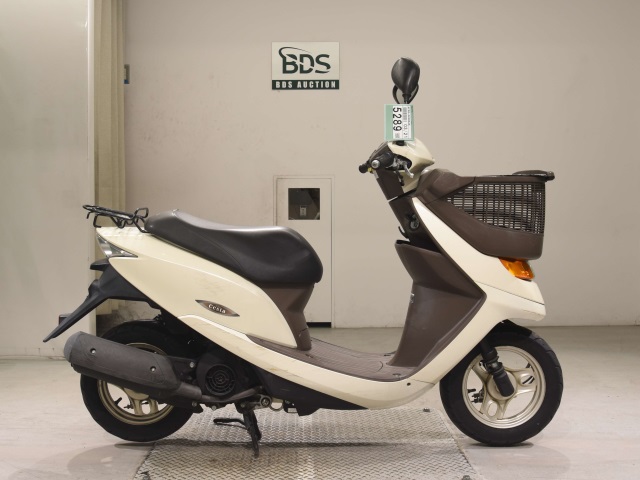 Honda DIO CESTA 2011