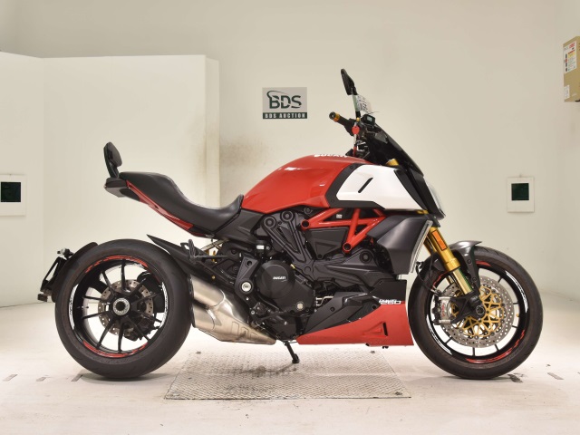 Ducati DIAVEL 1260S 2020