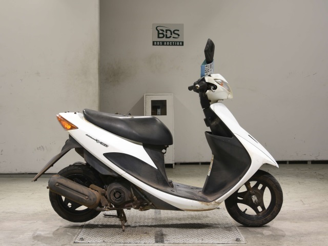 Suzuki ADDRESS V50
