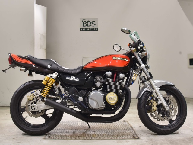 Kawasaki ZEPHYR400 2009