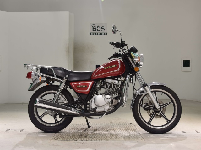 Suzuki GN125-2F 2013