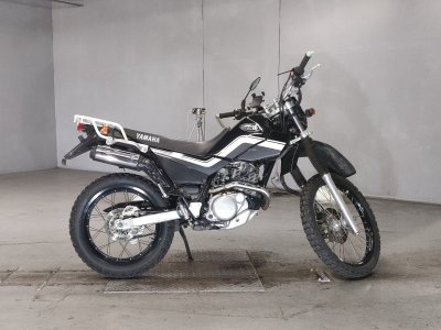 Yamaha SEROW XT225 2002